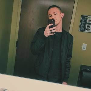 Meet your Posher, Brandon